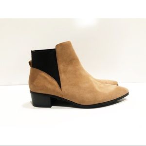 halogen skylar pointy toe bootie